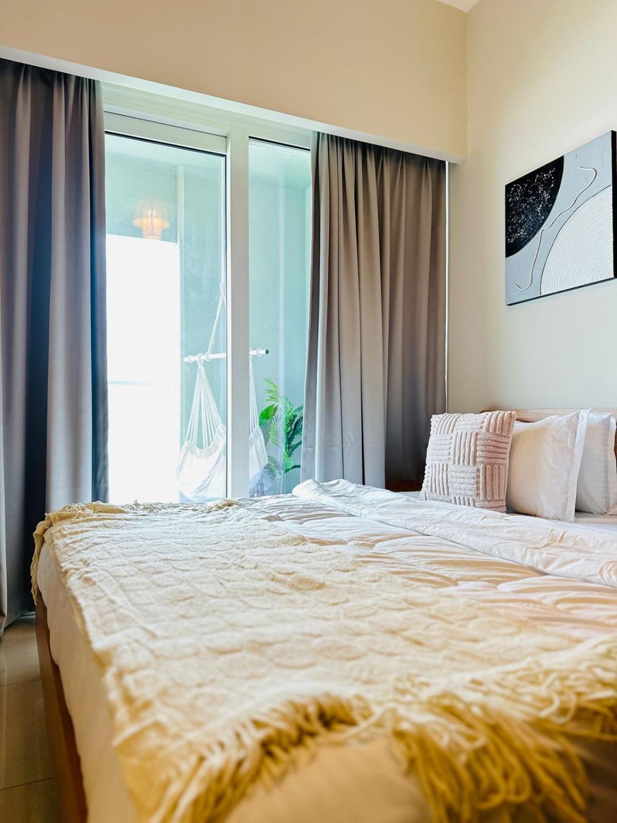 Apartment Creek View 2bhk In Damac Reva Business Bay