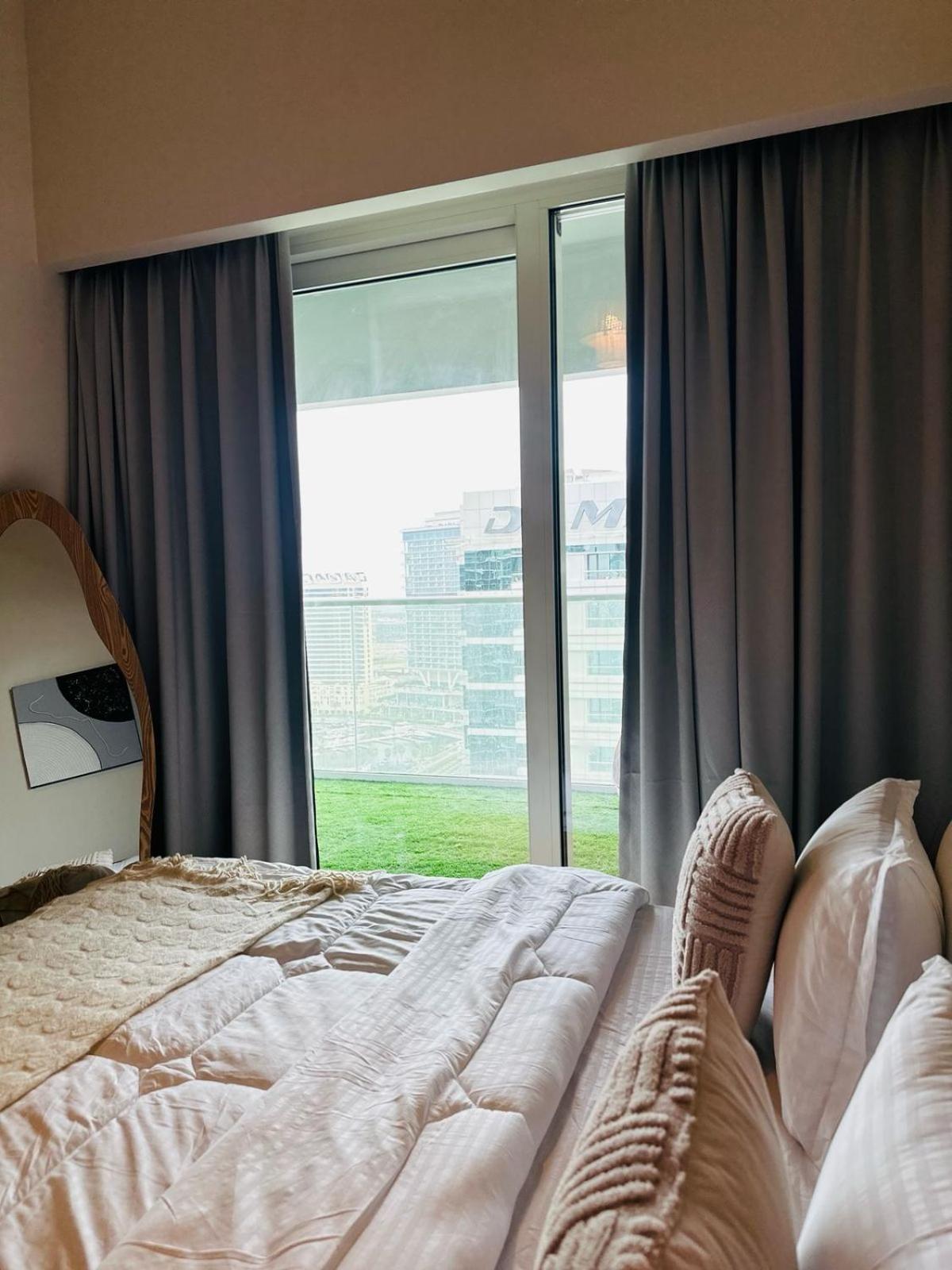 Creek View 2bhk In Damac Reva Business Bay Apartment Dubai
